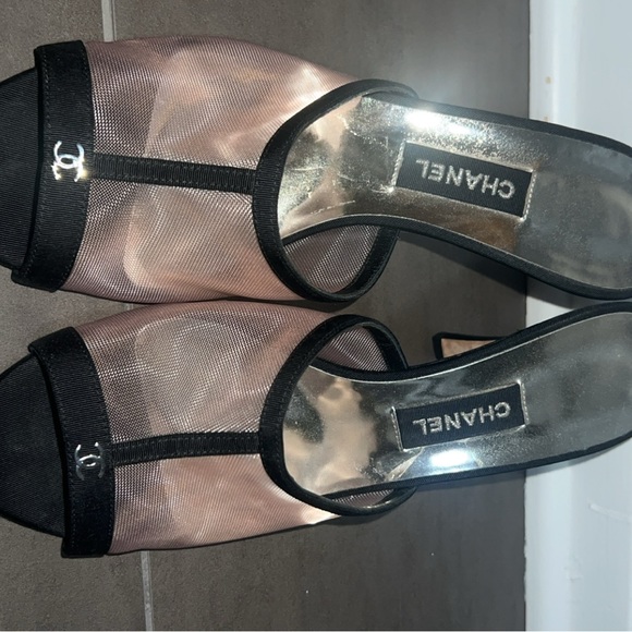 CHANEL black and mesh slip on heels size 40 - Picture 4 of 7